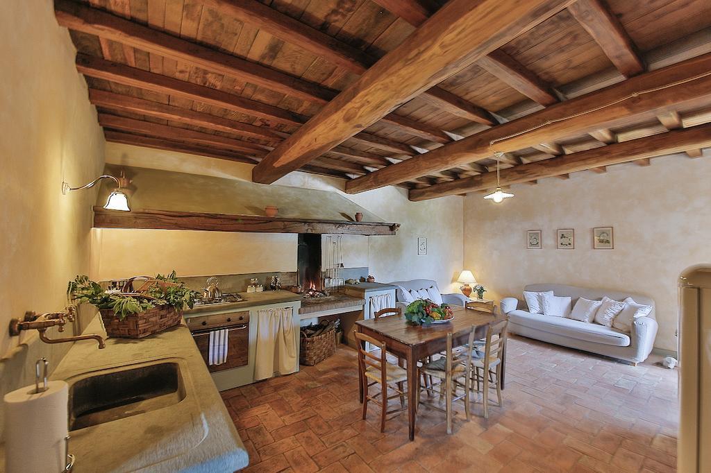 Odina Agriturismo Loro Ciuffenna Quarto foto